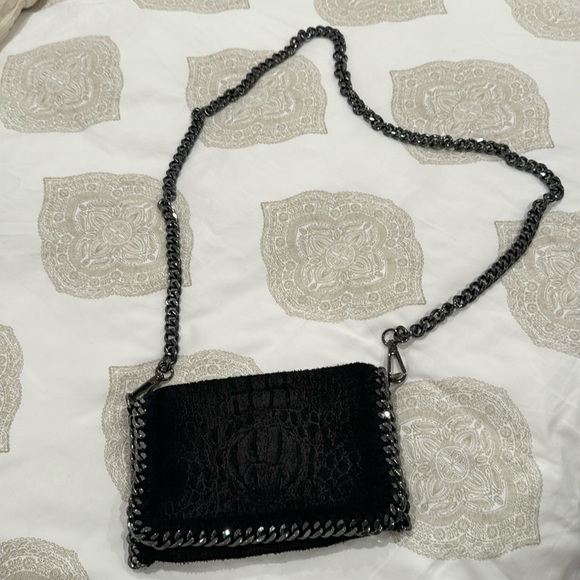 Black purse